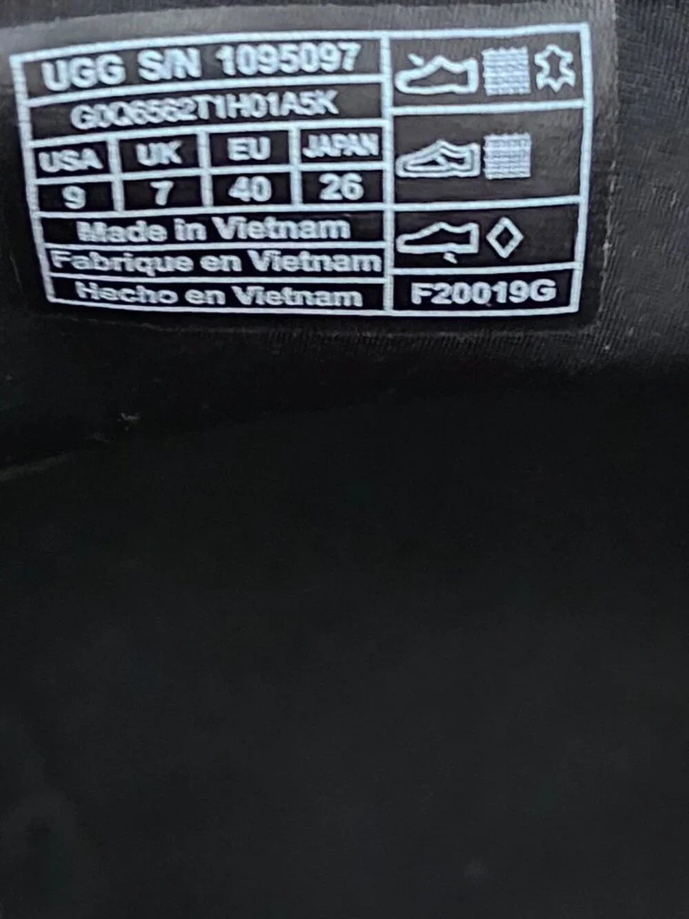 UGG Women's Neutra Metallic logo Slip On Chunky Platform Sneaker Shoes Black 9